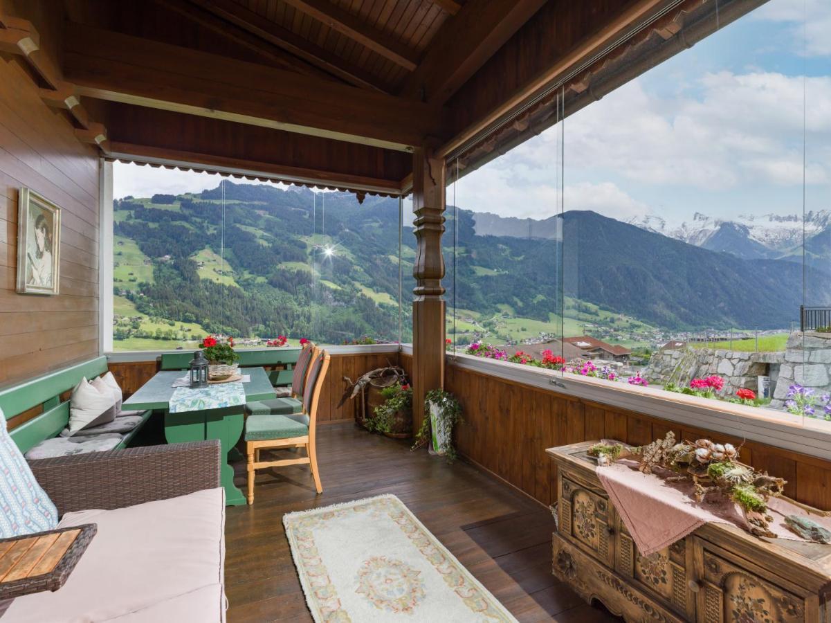 Haus Agnes Daum Apartment Hippach Bagian luar foto